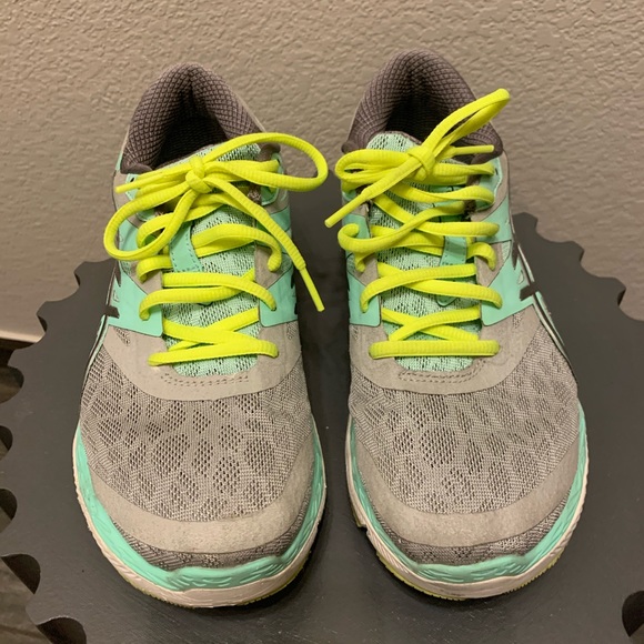 $55🔥ASICS sneakers size 8US or 39.5 Euro - Picture 2 of 7